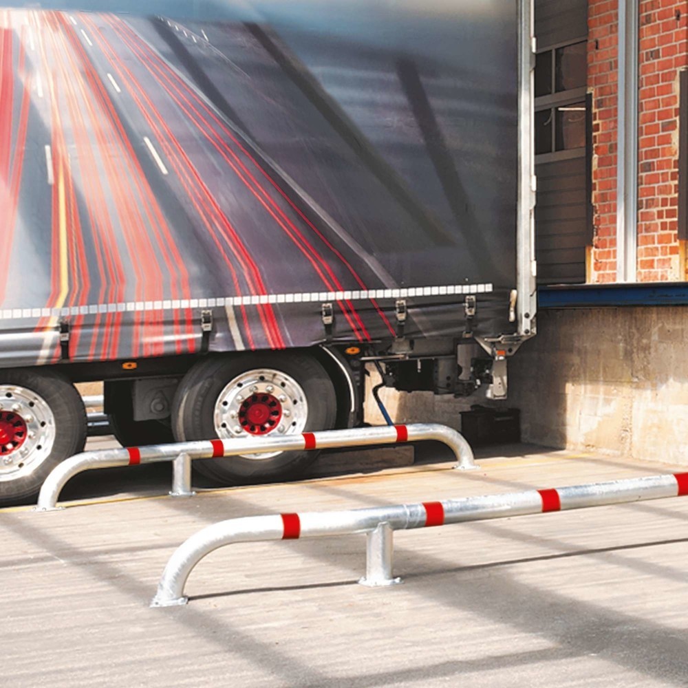Product afbeelding: Inrijhulp MORAVIA BLACK BULL voor vrachtwagens, voor keilboutbevestiging met bodemplaten, set van 2 beugels, staal, thermisch verzinkt, rode reflecterende strepen